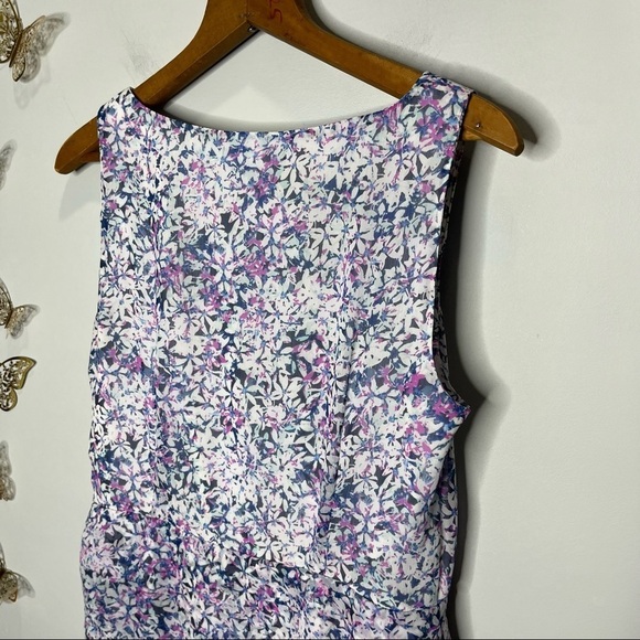 🦋🌙 BANANA REPUBLIC | Purple and White Floral V-Neck Dress - Picture 5 of 9